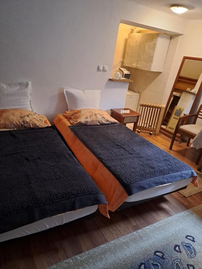 Amma Rooms Gruda Exteriör bild